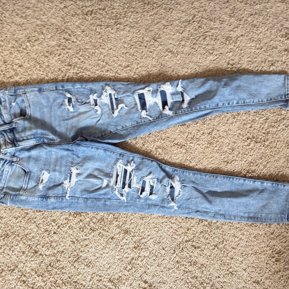 American Eagle Outfitters Light Blue Ripped Skinny Jeans